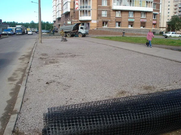 Основание газонной решетки